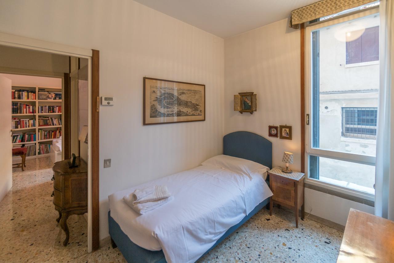 Ca Spirito Santo Apartman Velence Kültér fotó